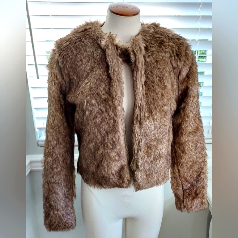 Moon Faux Fur Long Sleeve Lined Jacket Size S NWT